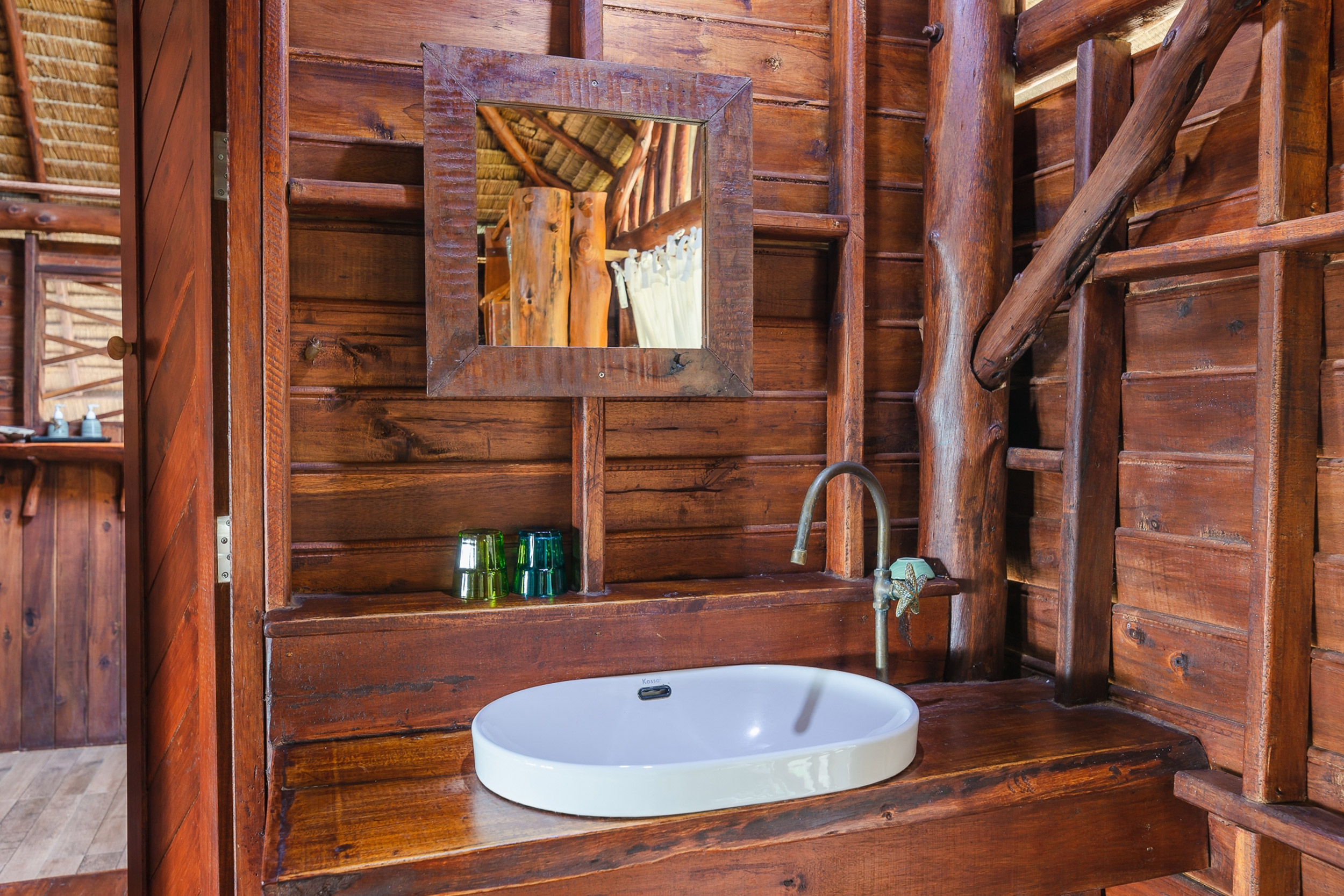 Moken Eco Village Koh Phra Thong - bathroom